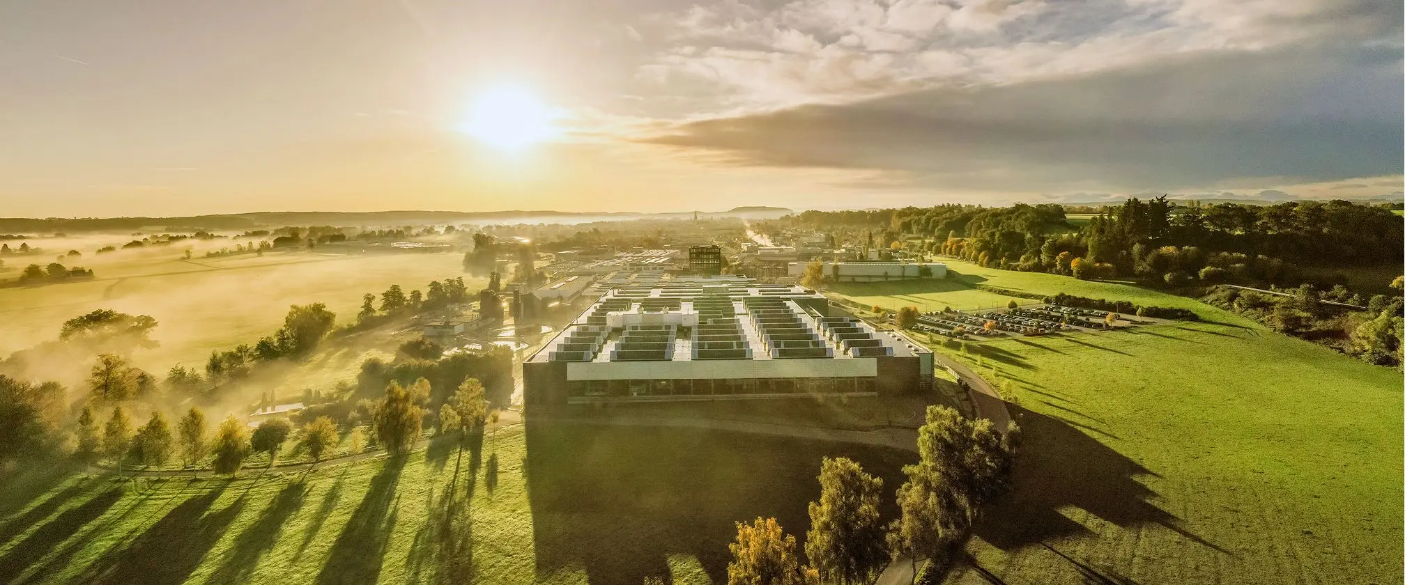 csm_knoll-headerbild-firmengebaeude-2016x840_731bb1d60b